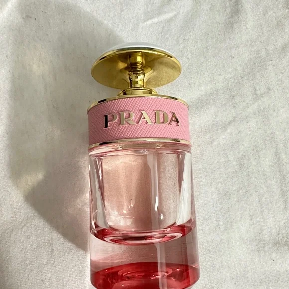 Prada Candy Perfume - Picture 2 of 3